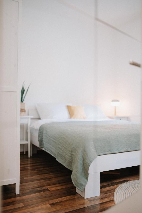Appartement Residenz Rosenbach - Gemuetliche Unterkunft Am Rosenbachpark Im Herzen Von Wuerzburg Extérieur photo